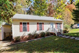 11412 Bailey Mountain Trail in Midlothian, VA - Foto de edificio - Building Photo