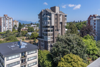 The Kerrisdale in Vancouver, BC - Building Photo - Building Photo