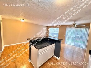 1897 Chaucer Dr in Cincinnati, OH - Building Photo - Building Photo