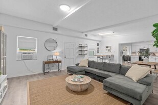 4265 Wee St, Unit SI ID1234548P in Mount Dora, FL - Building Photo