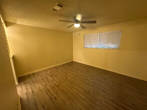 312 Ave F in Nederland, TX - Building Photo - Building Photo
