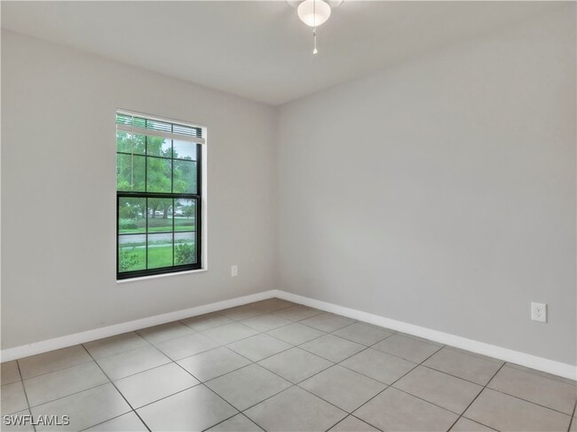 property at 421 Nicholas Pkwy W
