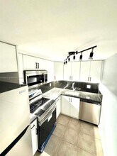 400 NE 18th Ave in Homestead, FL - Building Photo - Building Photo