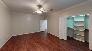 1231 Wood Ave in Waco, TX - Foto de edificio - Building Photo