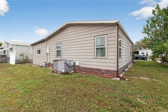 183 Oceans Blvd in Naples, FL - Building Photo - Building Photo