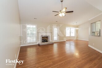 12618 Hill Pine Rd in Midland, NC - Building Photo - Building Photo