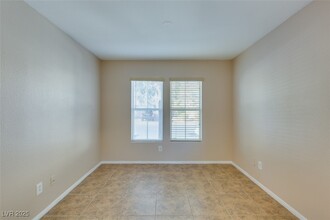 848 Blushing Rose Pl in Henderson, NV - Building Photo - Building Photo