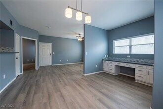 45 Maleena Mesa St in Henderson, NV - Building Photo - Building Photo