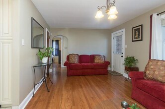 3233 S 60th Ct in Cicero, IL - Building Photo - Building Photo