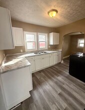 2318 17th St SW in Akron, OH - Building Photo - Building Photo