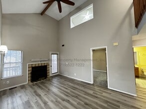 2129 Troy Ct in Colorado Springs, CO - Foto de edificio - Building Photo