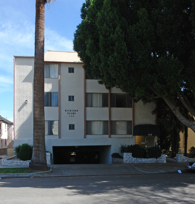 Michigan Palms in Pasadena, CA - Foto de edificio - Building Photo