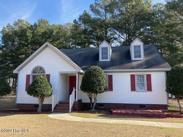 696 Fox Chase Ln in Winterville, NC - Building Photo