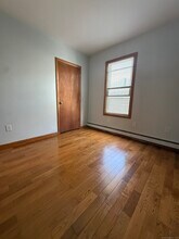 154 Charles St in Waterbury, CT - Building Photo - Building Photo