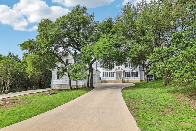 property at 1817 Mesquite St