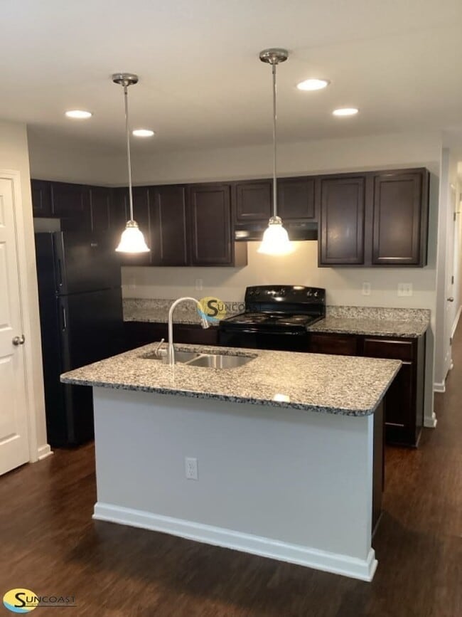 8026 Galveston Ave in Jacksonville, FL - Foto de edificio - Building Photo