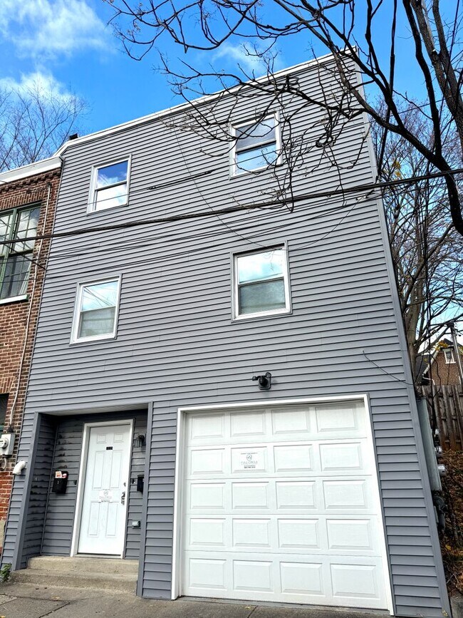 1139 Spring Garden St in Allentown, PA - Building Photo - Building Photo