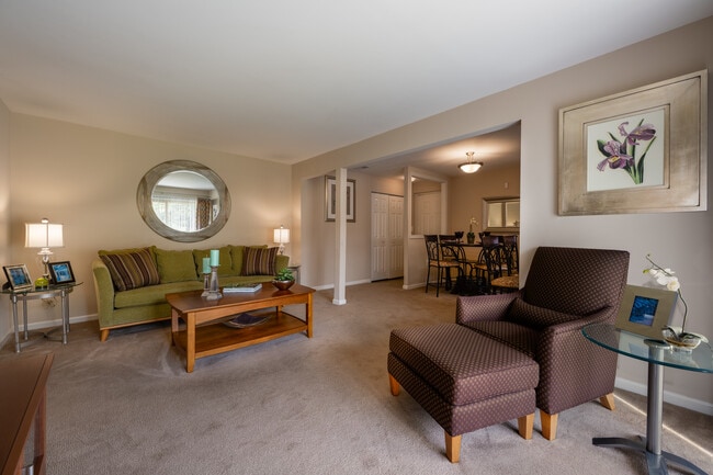 Foxborough Estates in Savage, MD - Building Photo - Interior Photo