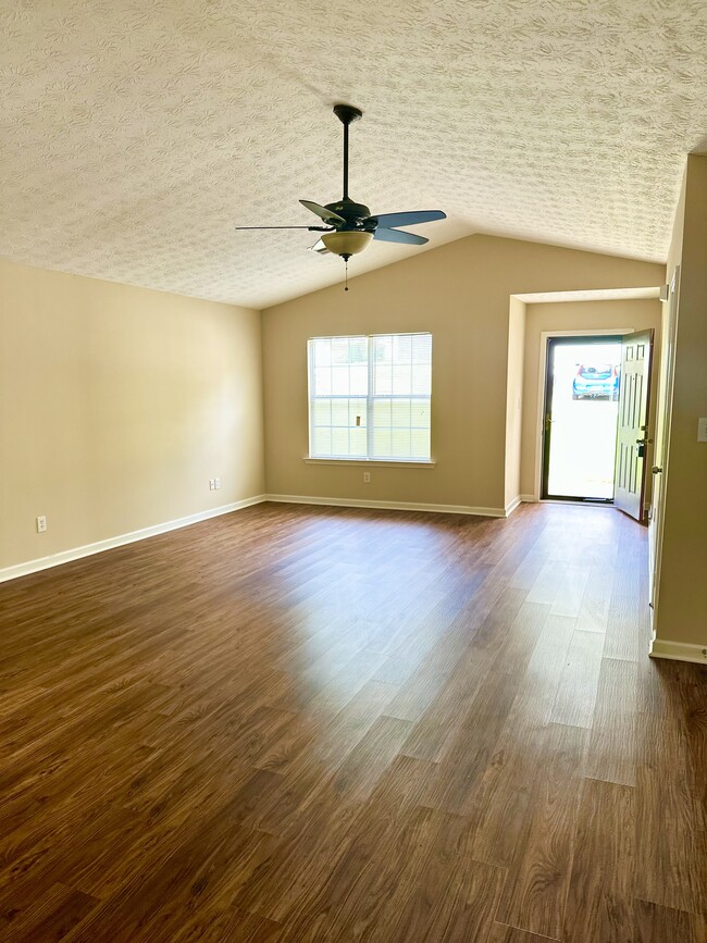 4552 Latchwood Dr in Stonecrest, GA - Building Photo - Building Photo