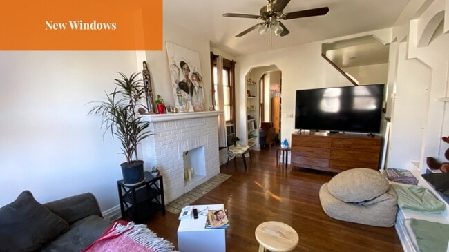 2412-2414 Salutaris Ave in Cincinnati, OH - Building Photo - Interior Photo
