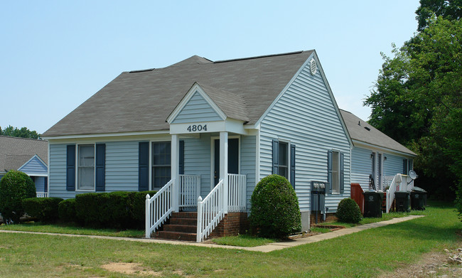 4804 Hoyle Dr in Raleigh, NC - Building Photo - Building Photo