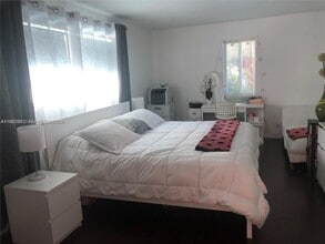 9971 W Bay Harbor Dr in Bay Harbor Islands, FL - Building Photo - Building Photo