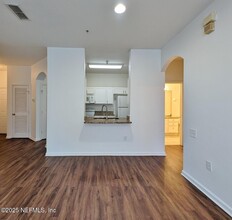 10550 Baymeadows Rd in Jacksonville, FL - Building Photo - Building Photo