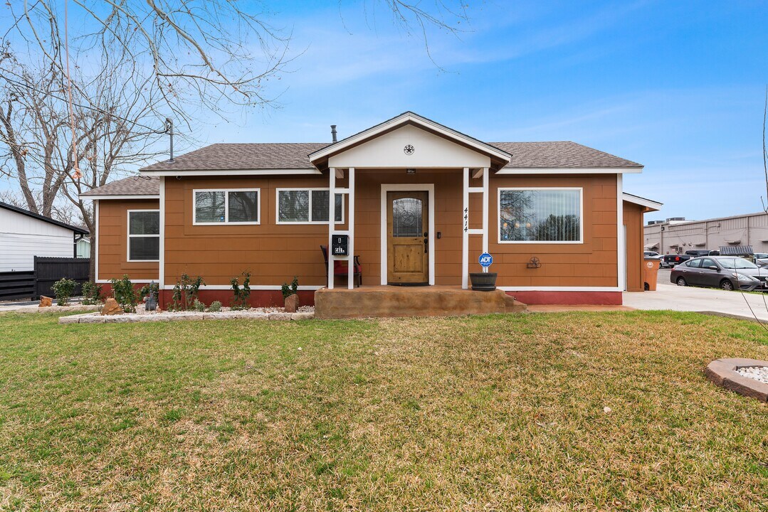 4414 Diane Dr in Austin, TX - Building Photo