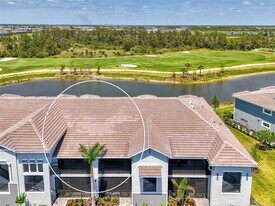 12470 Wellen Golf St in Venice, FL - Building Photo