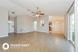 2709 W Covington Dr in Deltona, FL - Foto de edificio - Building Photo