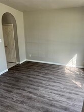1621 Falcon Dr in Corinth, TX - Building Photo - Building Photo