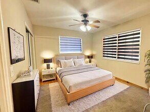 8341 Sunset Dr in Palm Beach Gardens, FL - Foto de edificio - Building Photo