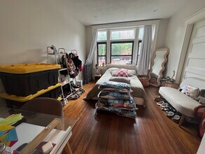 1855 Beacon St, Unit 1 in Brookline, MA - Building Photo - Building Photo