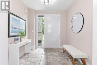 113 Tekiah Rd in Blue Mountains, ON - Building Photo - Building Photo