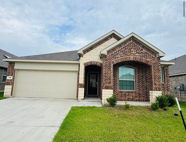 property at 736 Pollyann Trl