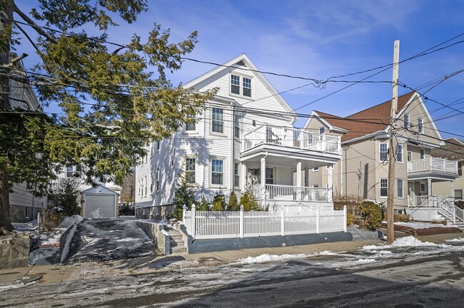 property at 127 Selwyn St