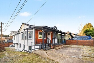 3425 34th Ave S in Seattle, WA - Foto de edificio - Building Photo