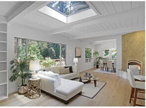350 Grandview Dr in Woodside, CA - Building Photo - Building Photo