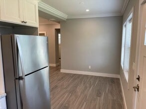 15 S Saxon Ave in Bay Shore, NY - Building Photo - Building Photo