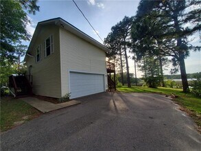 12256 Boulet Dr in Coden, AL - Building Photo - Building Photo
