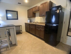 3333 W 8th St in Thatcher, AZ - Foto de edificio - Building Photo