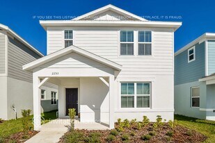 2253 Southbury Dr in Kissimmee, FL - Building Photo