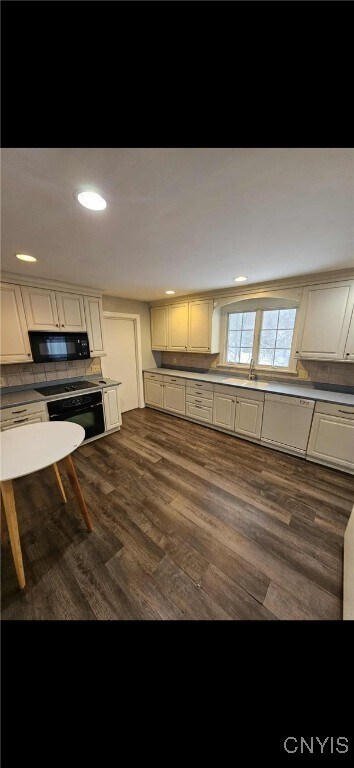 245 Pratt St in Watertown, NY - Building Photo - Building Photo