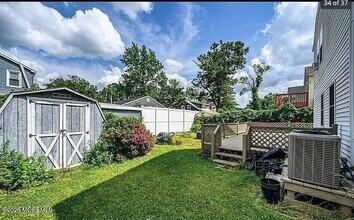 12 Orchard St, Unit 3 in Keansburg, NJ - Building Photo - Building Photo