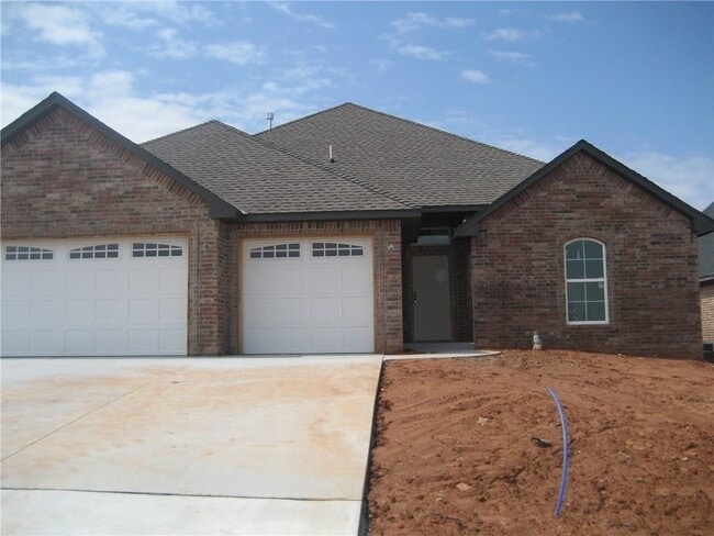 2433 Santa Monica St in Edmond, OK - Building Photo - Building Photo