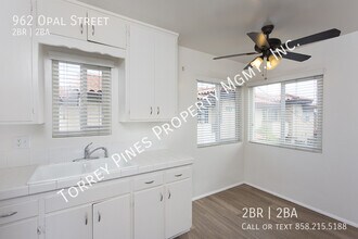 962 Opal St in San Diego, CA - Building Photo - Building Photo
