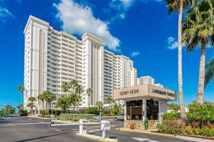 1230 Gulf Blvd, Unit 1404 in Clearwater, FL - Building Photo
