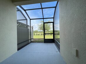 29817 Southwell Ln in Wesley Chapel, FL - Building Photo - Building Photo