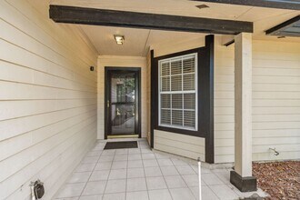 2102 Inverness Rd in Fernandina Beach, FL - Building Photo - Building Photo