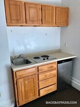 405 Beacon St in Boston, MA - Building Photo - Building Photo